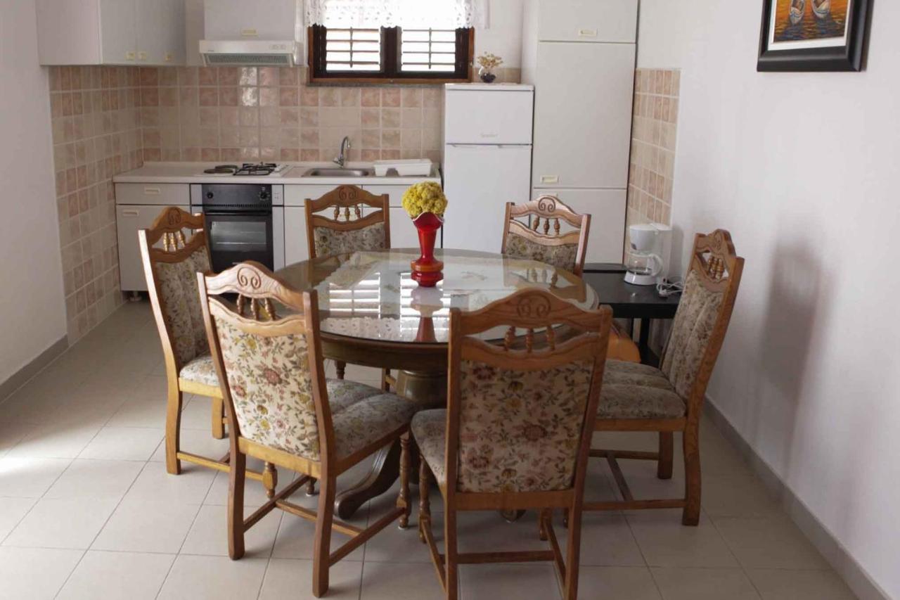 Apartments By The Sea Cove Ostricka Luka, Rogoznica - 13709 Экстерьер фото